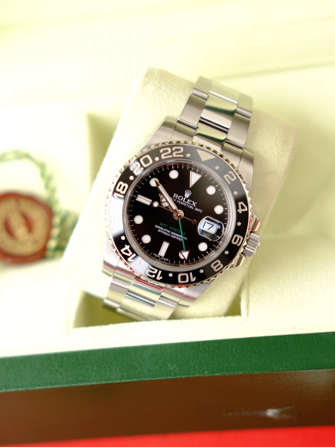 RELÓGIO ESTILO GMT MASTER II “BRUCE WAYNE”